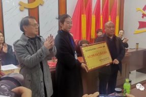 春天來了，百花齊放，百鳥爭鳴，文藝盛會在寺外桃源